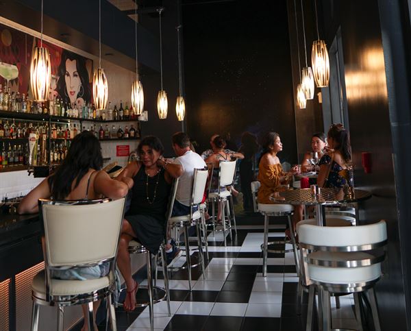 The Lounge at element