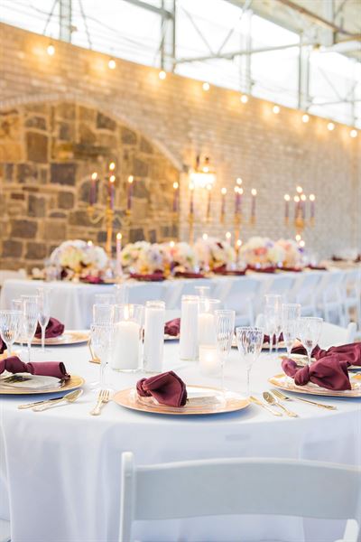 A Lady's Touch of Elegance, by Melanie