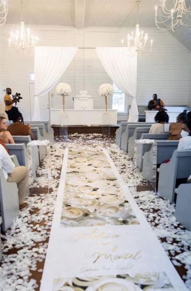 A Lady's Touch of Elegance, by Melanie