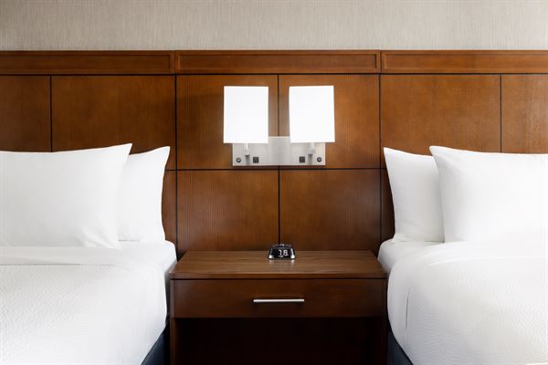 Courtyard by Marriott Los Angeles-Woodland Hills
