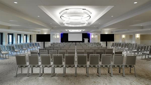 The Kingsley Bloomfield Hills - a DoubleTree by Hilton