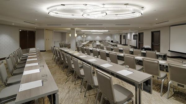 The Kingsley Bloomfield Hills - a DoubleTree by Hilton