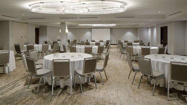 The Kingsley Bloomfield Hills - a DoubleTree by Hilton