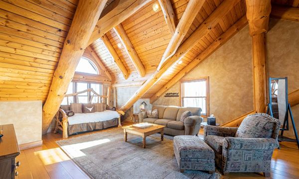 Strawberry Lake Lodge