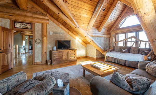 Strawberry Lake Lodge