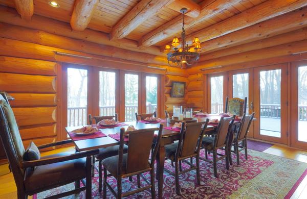 Strawberry Lake Lodge