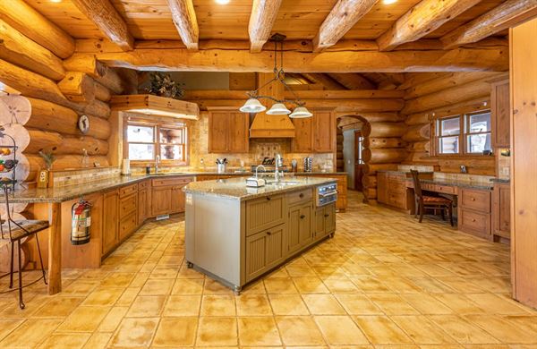 Strawberry Lake Lodge