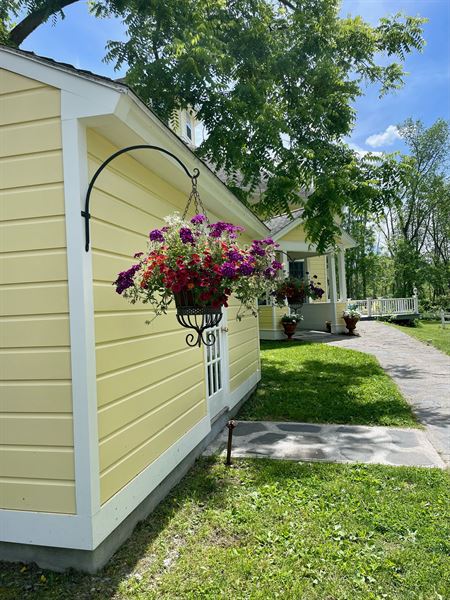 The Appel Inn - The Gathering Space