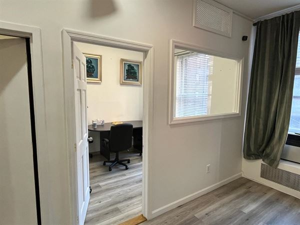 Broadway Gallery New York