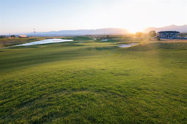 Overlook at the Ridge Golf Club