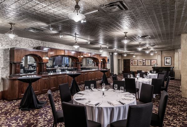 Harry Caray's Italian Steakhouse, River North