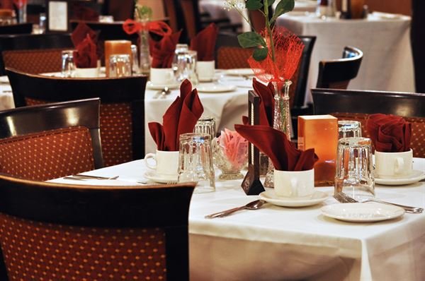 Canadiana Restaurant & Banquet Hall