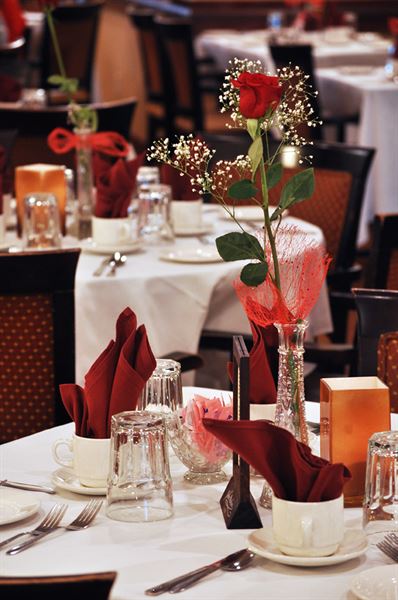 Canadiana Restaurant & Banquet Hall