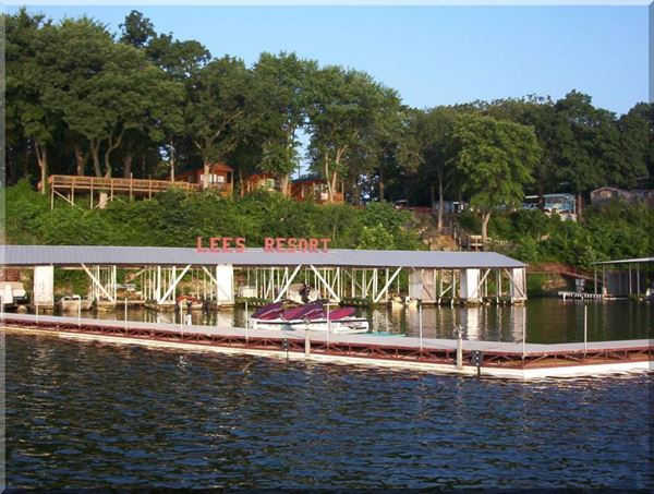 Lee's Grand Lake Resort