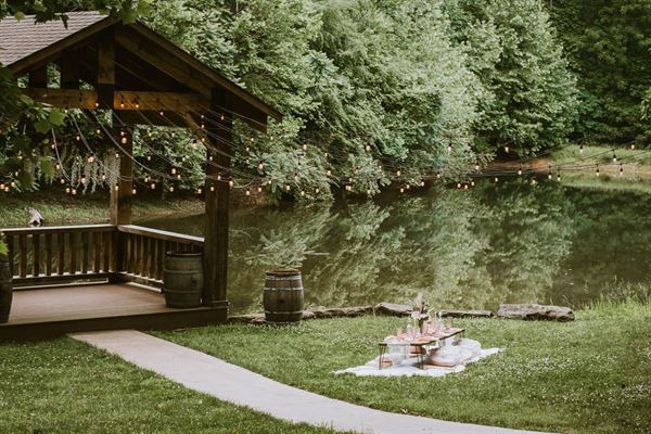 Sanders Ridge Vineyard & Winery