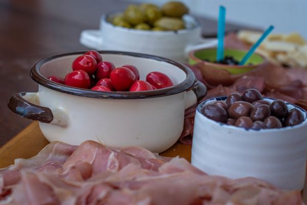 Tomato Flyer Pizza Co.