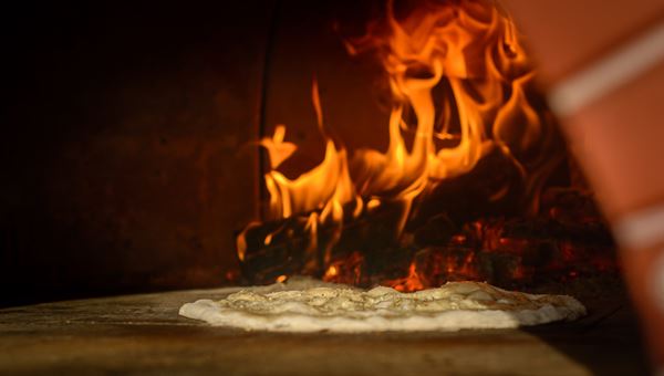 Tomato Flyer Pizza Co.