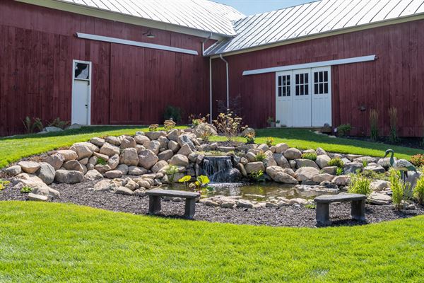 The Olde Stone Porch