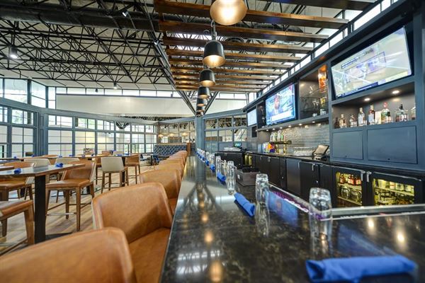 Crowne Plaza Jacksonville Airport