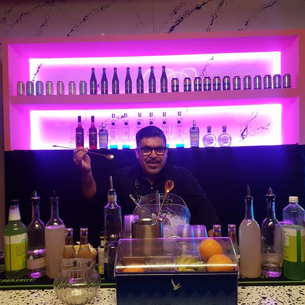 Ultimate bartending / Bar Oro/ Social Gatherings  - Italian Cafe / Speakeasy- Multi Purpose Venue