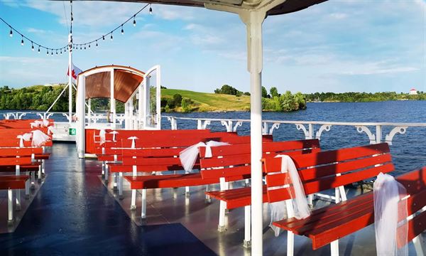 Kingston 1000 Island Cruises and Trolleys