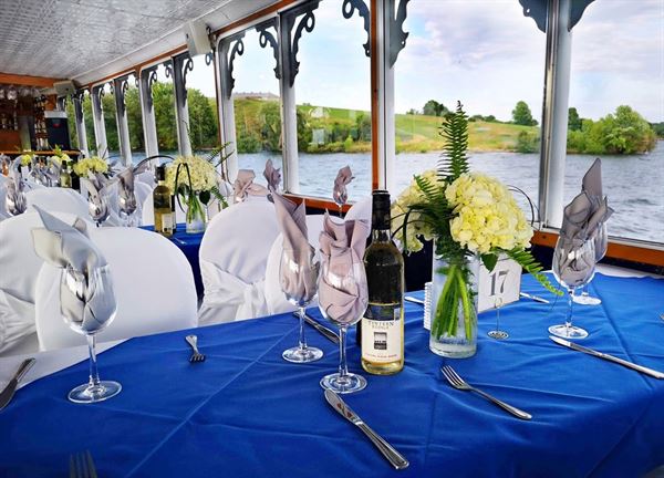 Kingston 1000 Island Cruises and Trolleys