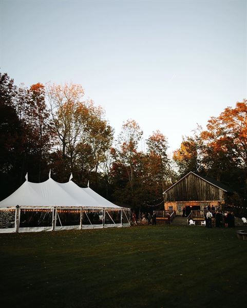 Caswell Farm & Wedding Barn