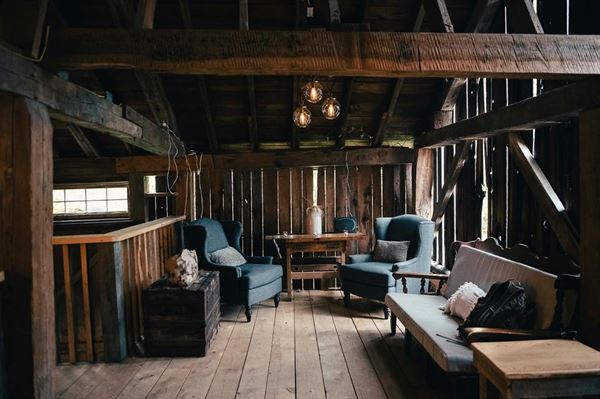 Caswell Farm & Wedding Barn