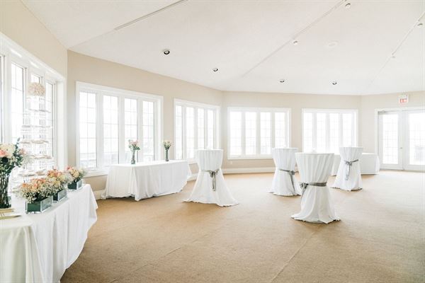 Loyalist Country Club