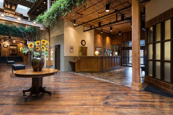 Hawthorn Suites by Wyndham Rome