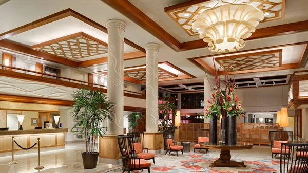 Hilton Waikiki Beach Resort & Spa