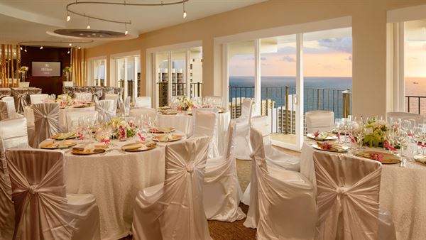 Hilton Waikiki Beach Resort & Spa