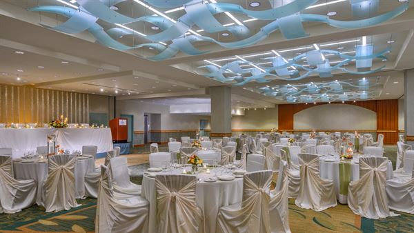 Hilton Waikiki Beach Resort & Spa