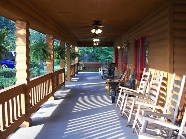 Horse Creek Banquet Hall