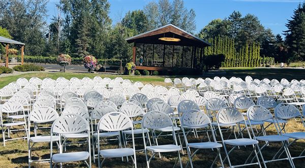 14 Acres Vineyard and Winery