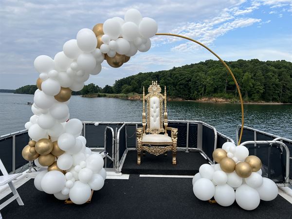 My'StiQ Entertainment