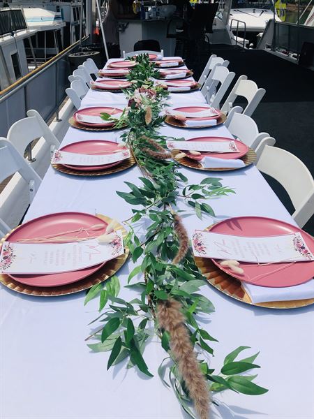 My'StiQ Entertainment