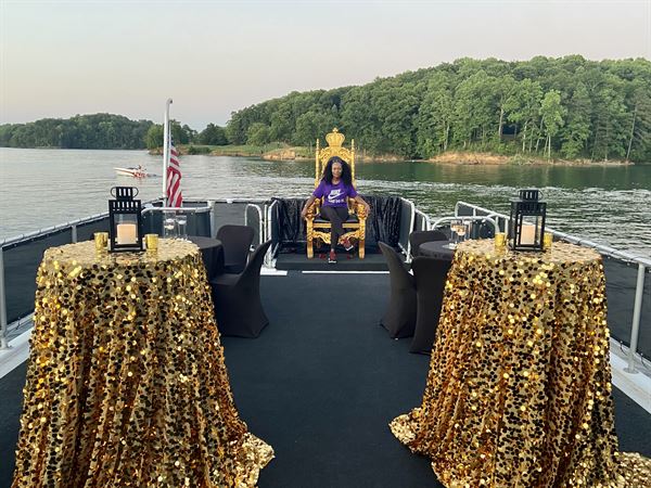 My'StiQ Entertainment