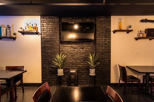 El Patron Tequileria & Cuisine