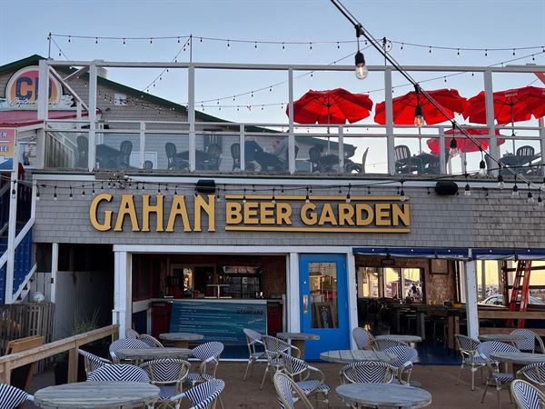 Captain Dan's Seafood Bar and Grill