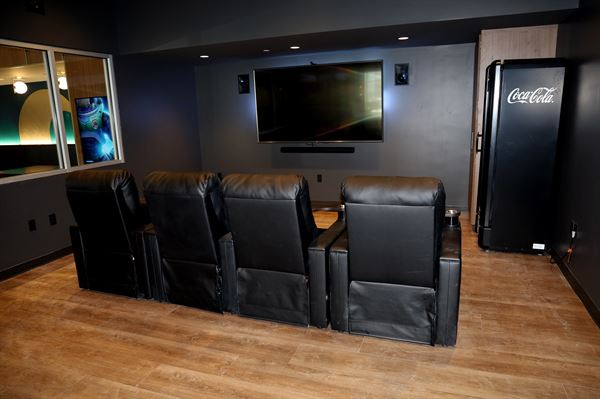 Megaplex Theatres @ The Gateway