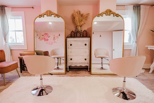 Maven Monroe wedding + event venue