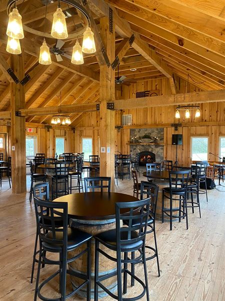 Hidden Pond Farm - Pine Tavern Distillery