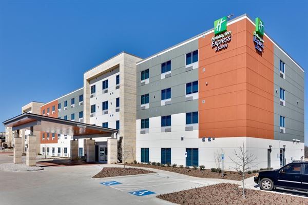 Holiday Inn Express and Suites Plano East/Richardson