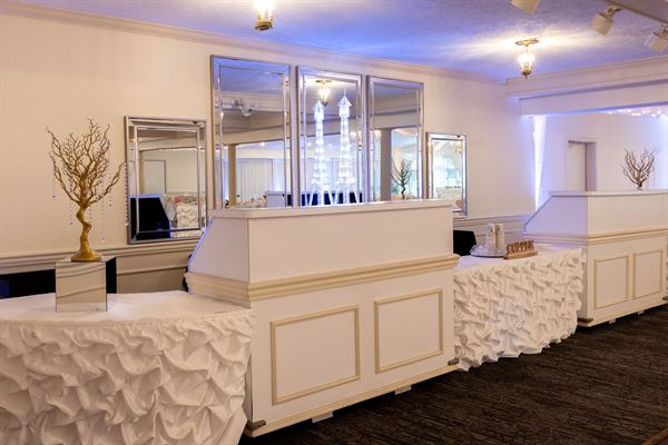 Country Lakes Event Venue