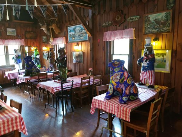 Crystal Brook Mountain Brauhaus Resort