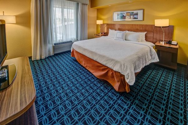 Fairfield Inn & Suites Russellville