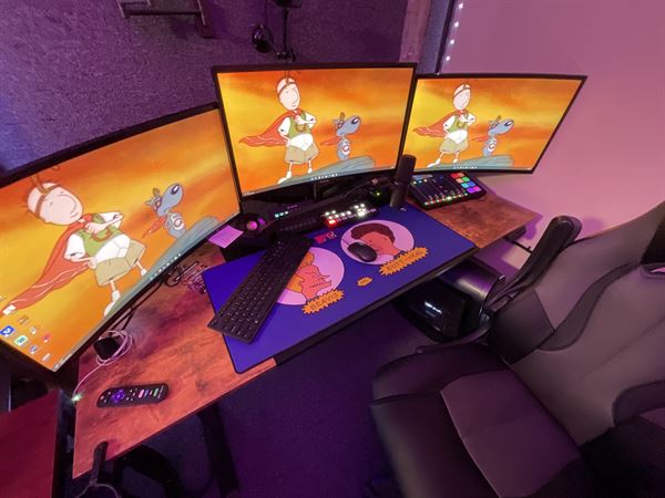 Professional Podcast Studio In WeHo