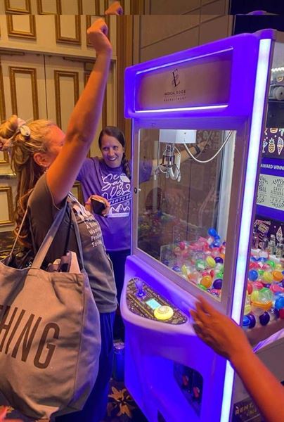 Cocktail Claw Austin