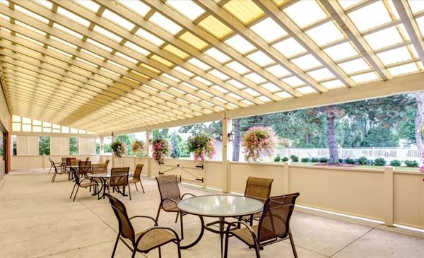 Best Western Plus - Guildwood Inn